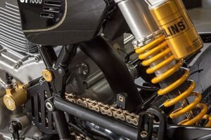 Motor Terasa Nyaman Tapi Sering Limbung? Waspadai Bahaya Suspensi Terlalu Empuk!