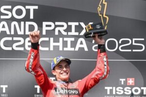 Jorge Lorenzo Bongkar Ketegangan Panas dengan Rossi & Ungkap Titik Lemah Marquez yang Bikin Dirinya Juara Dunia 2025
