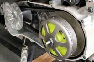 Terbongkar! Ini Kelebihan Mangkok Kopling Racing di Motor Matic, Jangan Salah Pilih!