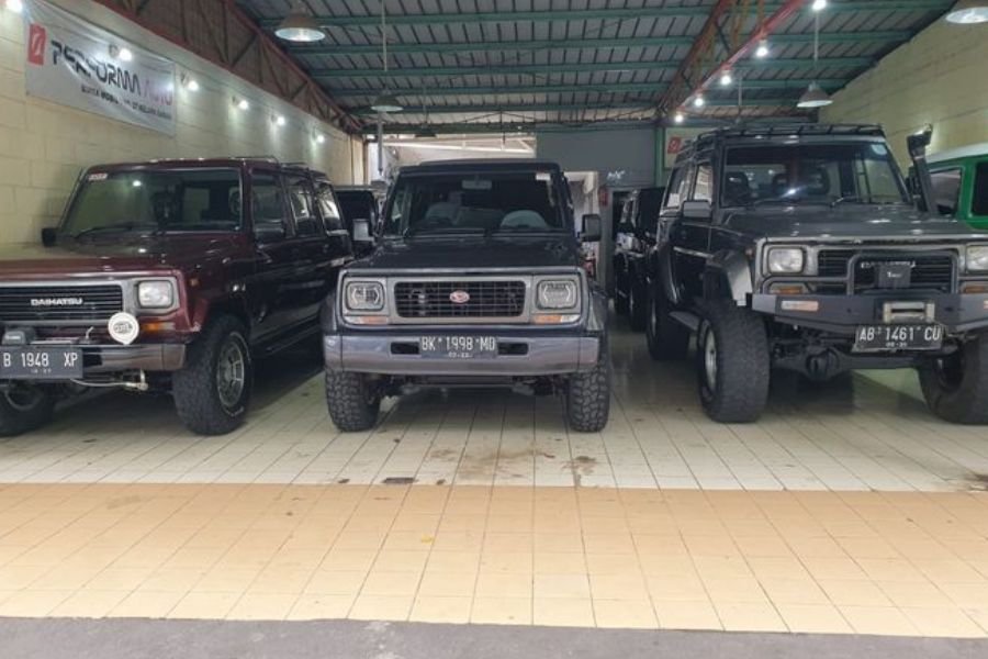 Masih Banyak yang Salah Paham! Ini Beda Jip dan SUV yang Sering Disangka Sama