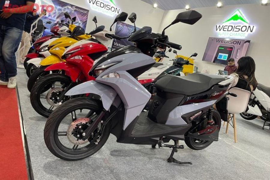 Heboh! Motor Listrik “Kawin Silang” Aerox dan Vario Nongol di GIIAS 2025, Tapi Tak Dijual?