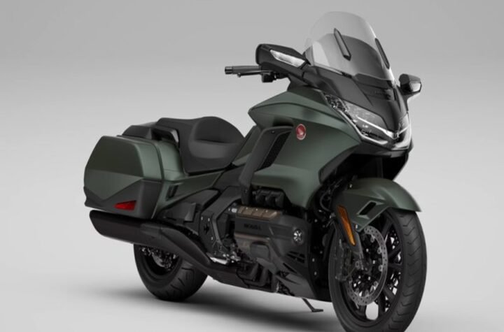 Packing Cerdas untuk Touring Pakai Honda Gold Wing: Manfaatkan Bagasi Luas & Fitur Canggih