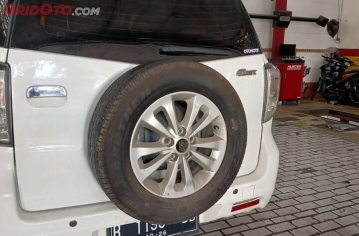 Jarang Dipakai Tapi Penting! Ini Cara Gampang Rawat Ban Serep Mobil Kamu