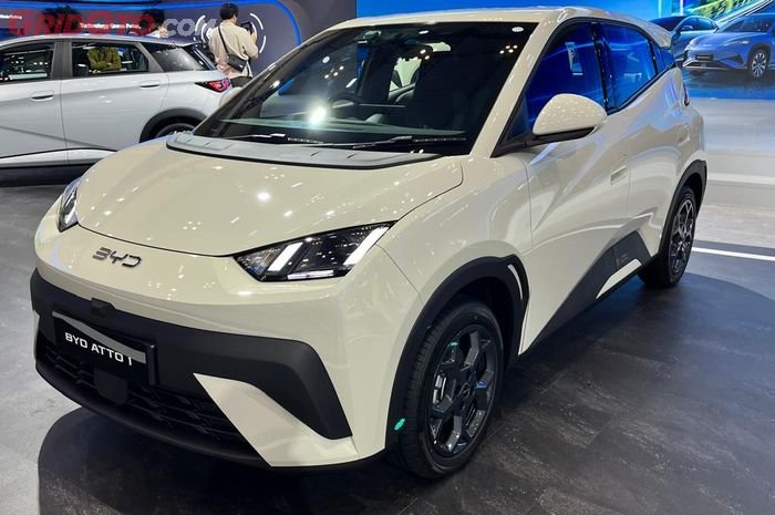 Mobil Listrik Cuma Rp 100 Jutaan di GIIAS 2025? Ini Daftar Lengkapnya, Bikin Pengen Beli Cash!