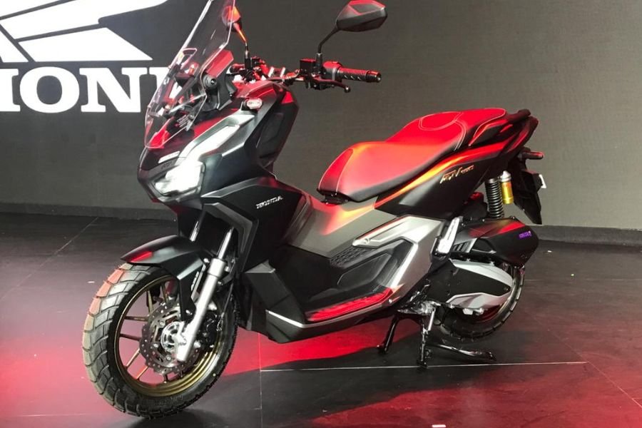 Dengan Harga Segini, Honda ADV160 Tawarkan Fitur Kelas Atas!