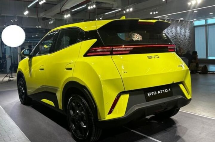 Pilihan Warna Centil BYD Atto 1, Bikin Naksir! Mana yang Sesuai Gaya Kamu?