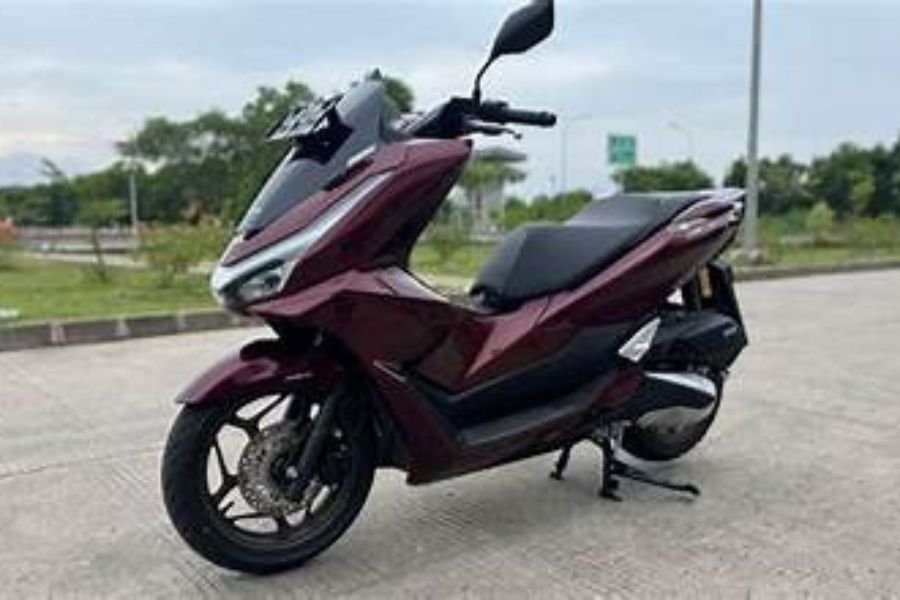 Bukan Sekadar Panas-Panaskan! Ini Alasan Oli Motor PCX Wajib Sirkulasi Saat Mesin Dingin