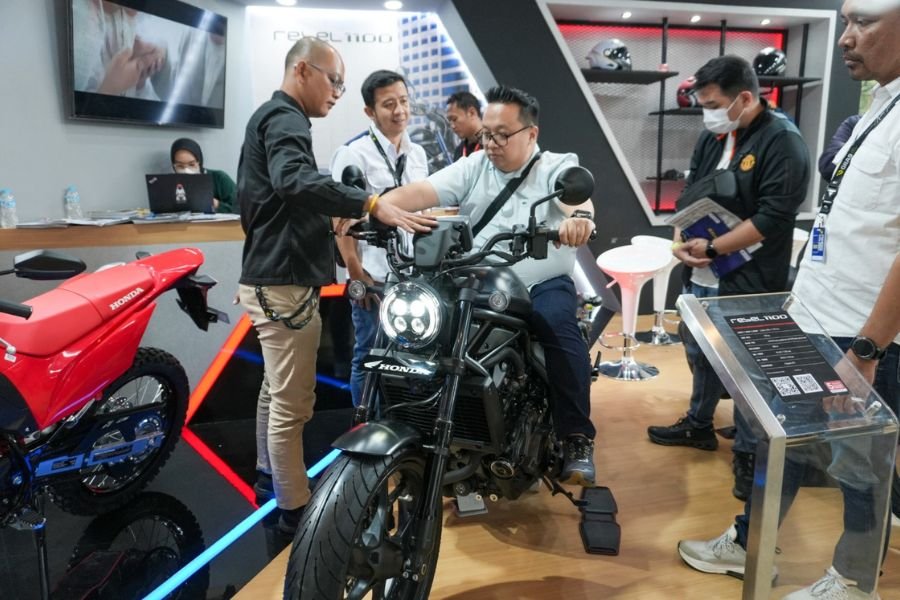 Honda PCX160 Roadsync Jadi Primadona di GIIAS 2025, Stylo 160 dan Vario Juga Banjir Peminat!