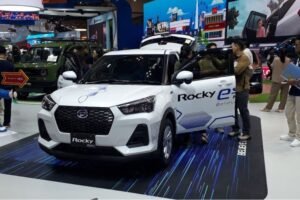 Rocky Hybrid Jadi Mobil Hybrid Terlaris di GIIAS 2025! Daihatsu Kantongi 580 SPK