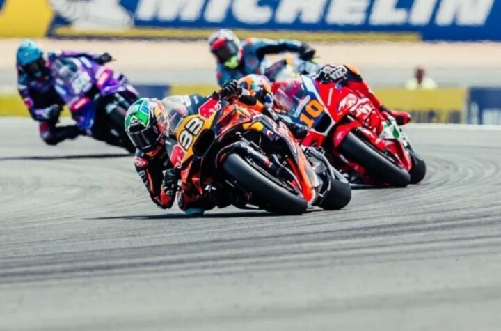 Quartararo di Persimpangan Jalan: Kontrak Baru Lebih Penting untuk Kariernya daripada Yamaha