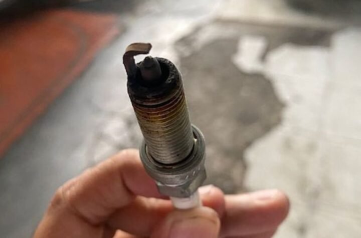 Waktu Tepat Ganti Busi Mobil, Jangan Tunggu Sampai Mesin Brebet!