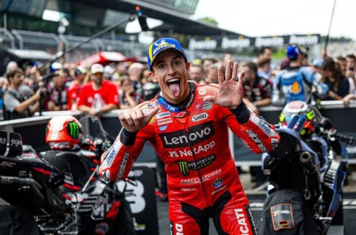Marc Marquez Dituduh Sengaja Cuek pada Valentino Rossi di MotoGP Austria 2025, Begini Klarifikasinya!