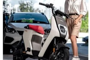 Honda U-BE Varian Tertinggi Hadir dengan Cruise Control: Fitur Nyaman untuk Berkendara Santai