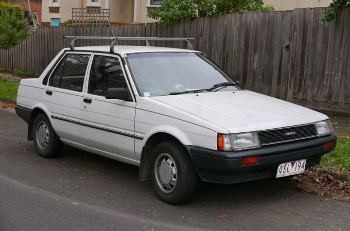 Sejarah Toyota Corolla Generasi Kelima (E80; 1983): Era Baru Desain Modern, Mesin Diesel, dan Legenda AE86