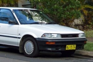 Sejarah Toyota Corolla Generasi Keenam (E90; 1987): Desain Lebih Aerodinamis, Varian Mesin Beragam, hingga Produksi Panjang di Afrika Selatan