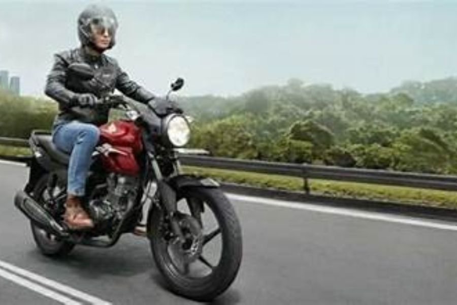 Target Pasar Honda CB150 Verza 2025: Siapa Konsumennya?