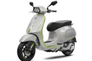 Bukan Sekadar Motor, Inilah Alasan Nilai Jual Vespa Sprint 2025 Tetap Tinggi dan Punya Komunitas Solid