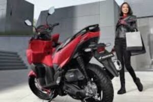 Honda Vario 160 2025: Skutik Stylish dengan Teknologi Terkini