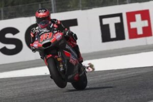 Manuel Gonzalez Geram Usai Radiator Motor Rusak Akibat Lontaran Batu di Moto2 Austria