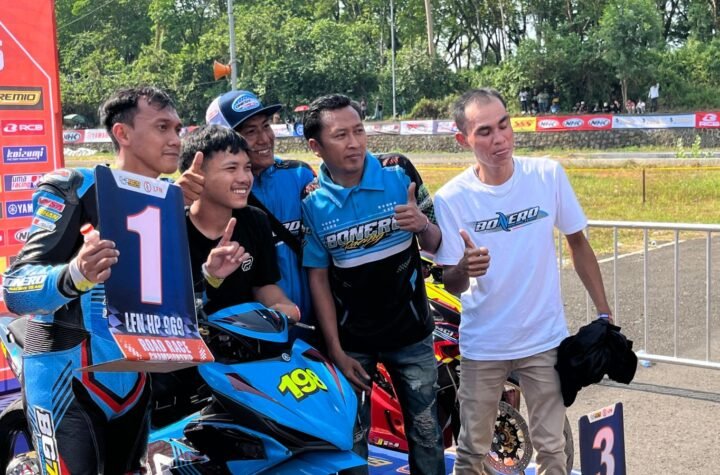 Strategi Cerdas Awhin Sanjaya Rebut Juara MP1 Expert di LFN Road Race Mijen 2025