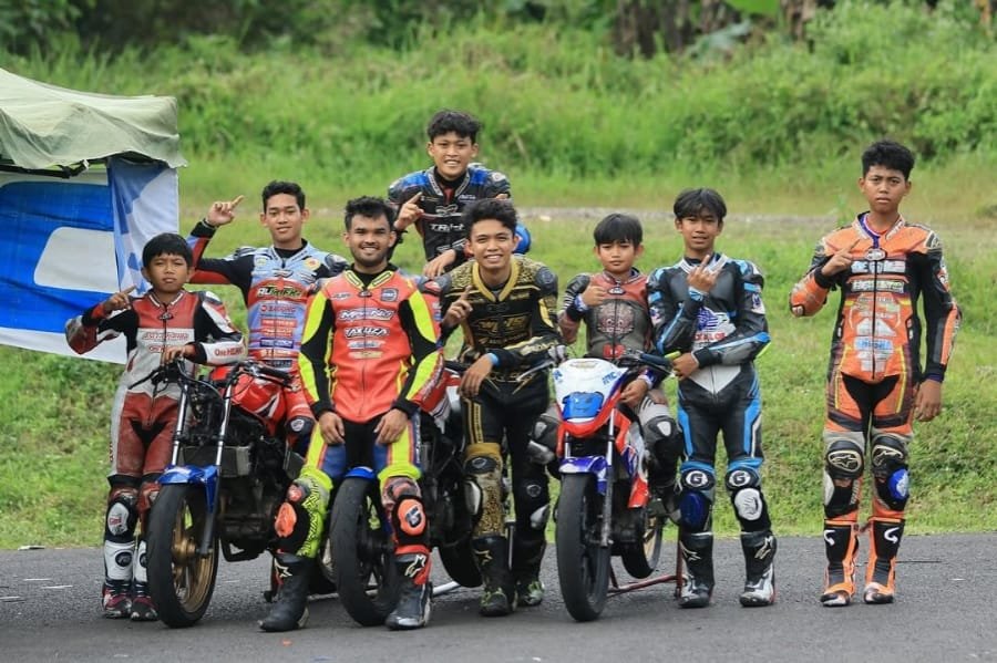 WH19 Tus Racing Boyong 10 Motor ke Kejurda Road Race Jabar 2025! Skuad Lengkap & Target Tak Sama, Ini Strategi Wawan Hermawan!