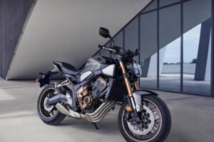 Teknologi Canggih Honda CB650R: Fitur dan Inovasi Terkini