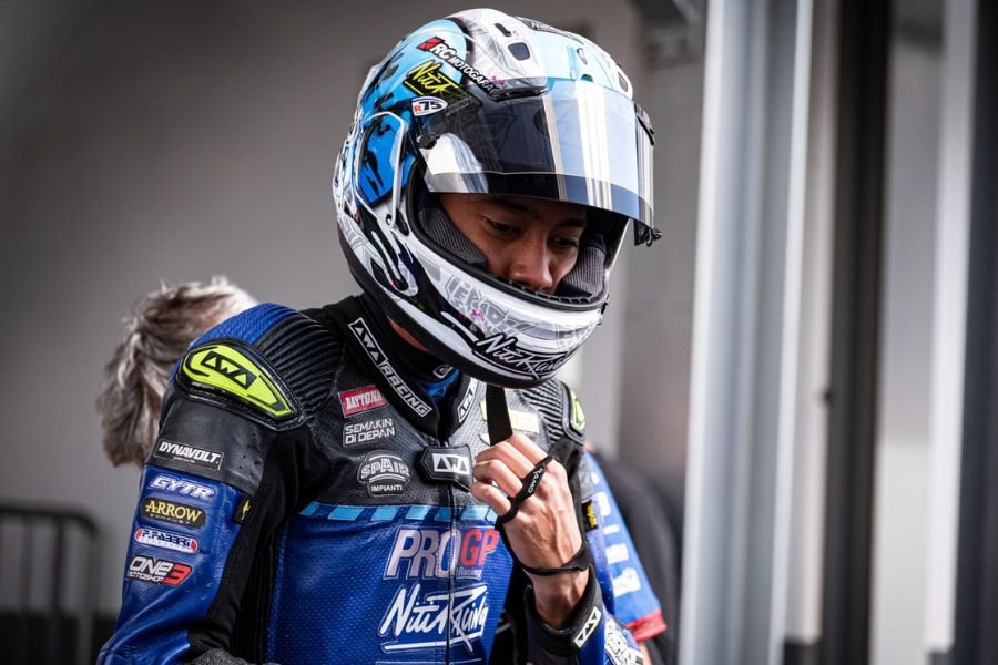 Fighting Spirit Tinggi, Arai Agaska Berikan Perlawanan Kelas Dunia di World Supersport 300 Magny-Cours