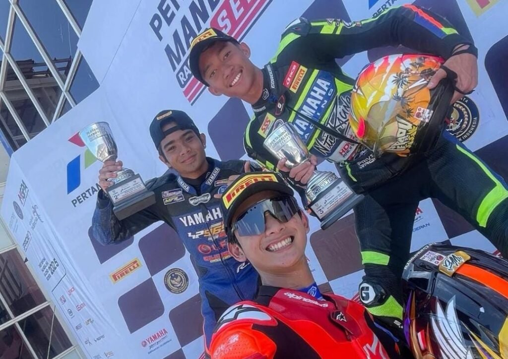 Trio Yamaha Masih Dominan di Kelas NS250 Mandalika Racing Series 2025, Sapu Bersih Podium!